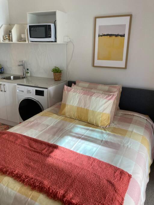Newly Renovated Studio Sydney Kültér fotó
